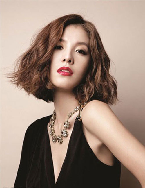 Những kiểu tóc đẹp nhất cho phụ nữ tuổi trung niên | Làm đẹp | Vietnam+  (VietnamPlus)